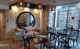 Heleni Malka Hotel